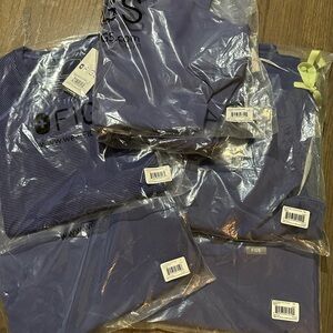 FIGS Wayfarer Scrub Ensemble